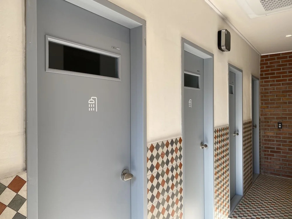 Shui Hostel