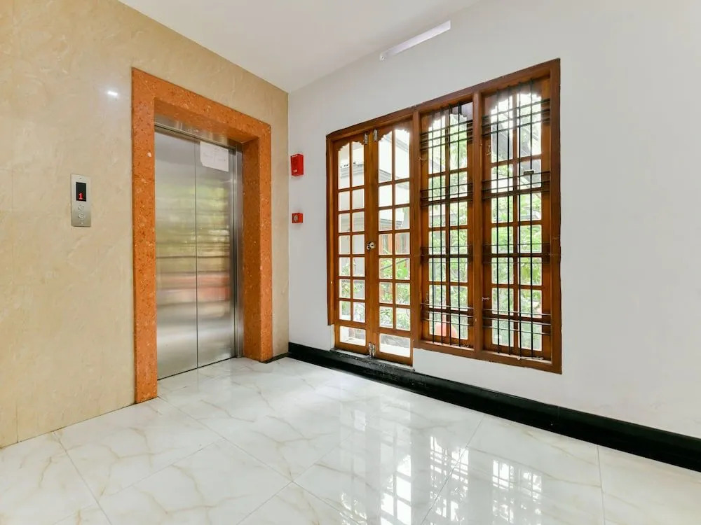 Townhouse City Center Ernakulam