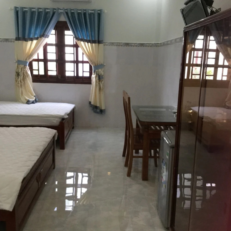 Hotel Nguyên Toàn