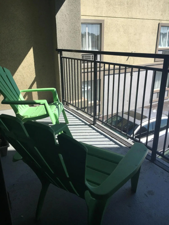 The Glengate Hotel & Suites