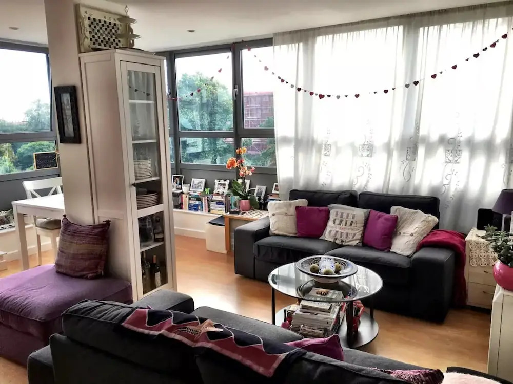 Large 1 Bedroom Flat Near Brixton