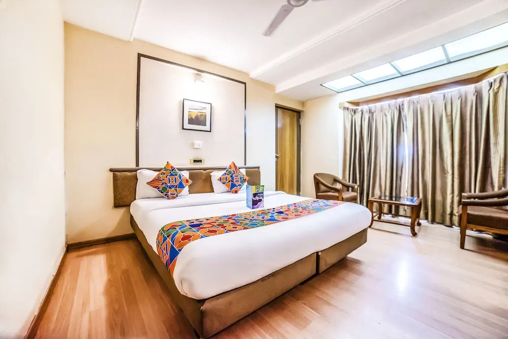Hotel Gandharva Shivajinagar