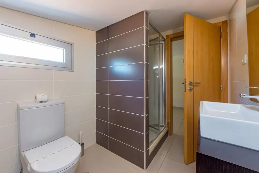 Maria in Albufeira With 6 Bedrooms and 5 Bathrooms