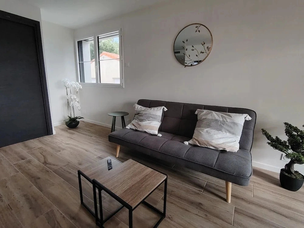 Spacieux logement 1 chambre et terrasse