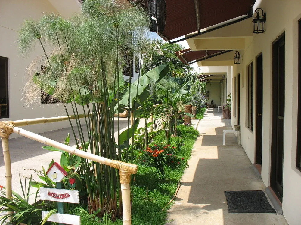 Belen Suites