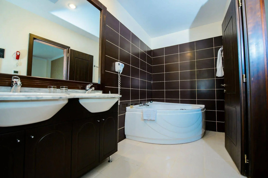 Grand Hotel Sofianu & SPA