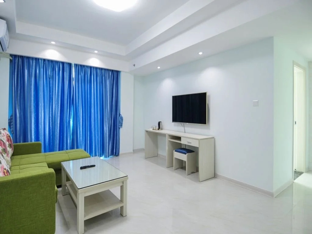 Elan Hotel Sanya First Market