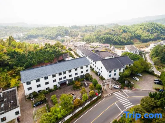 Yuyao Siming Mountain Shuhua Hotel