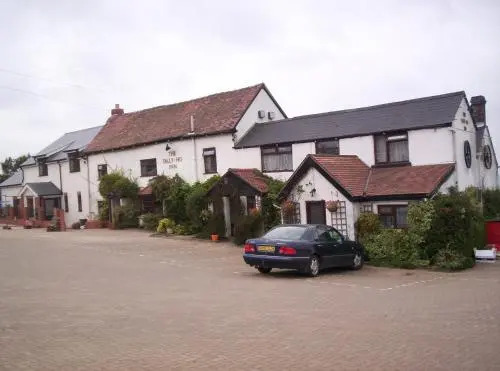 Tally Ho Inn