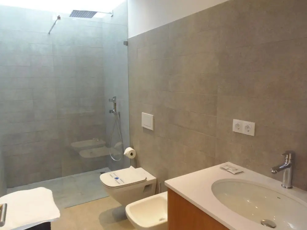 Villa 6 People, Heated Pool, Seafront, Great Location