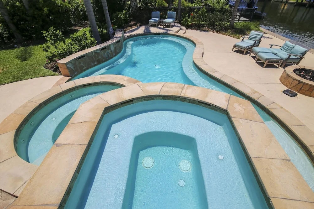 The K And R Resort 3 Bedroom Home