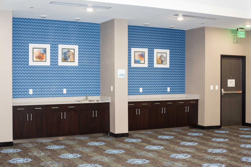 Holiday Inn Express & Suites Oklahoma City Southeast - I-35 by IHG