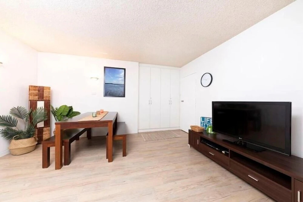Hibiscus Court Unit 4