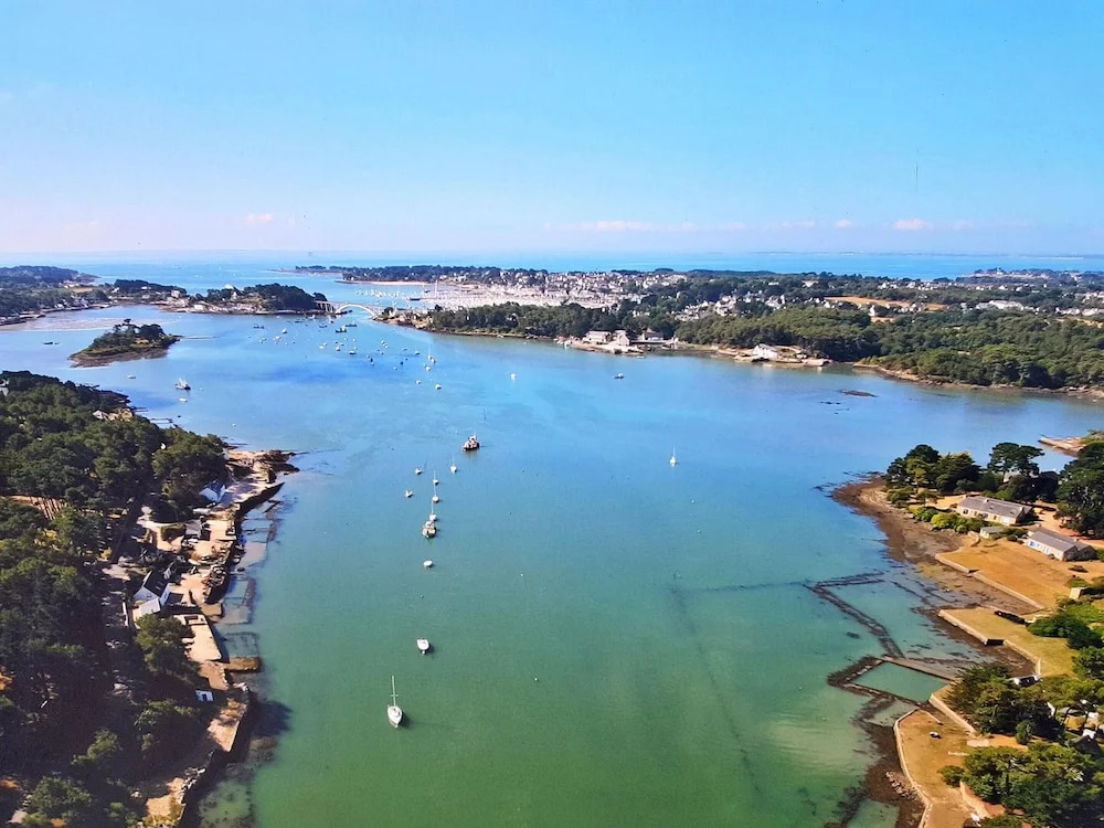 Studio in Vannes, With Furnished Balcony and Wifi - 2 km From the Beach