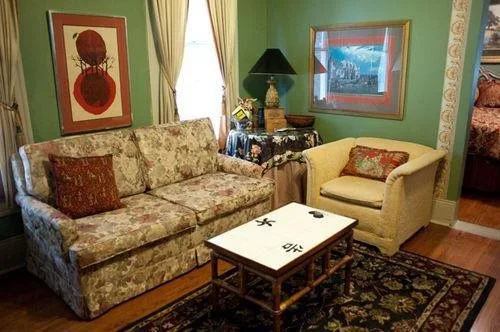 Arbor House Suites