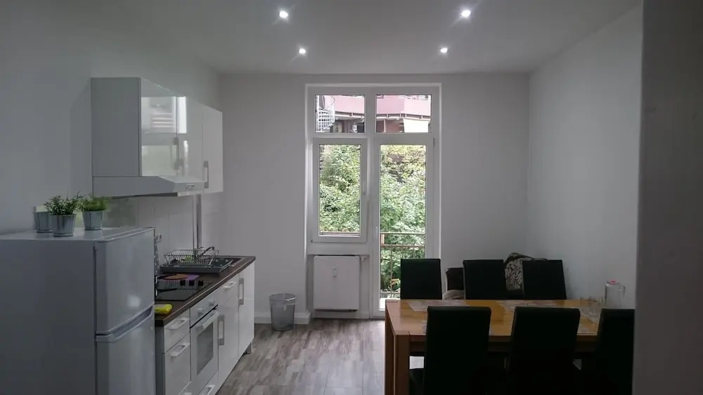 AVI City Apartments GoodHouse