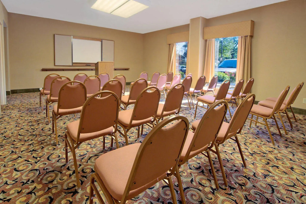 Hampton Inn Charlotte University Place