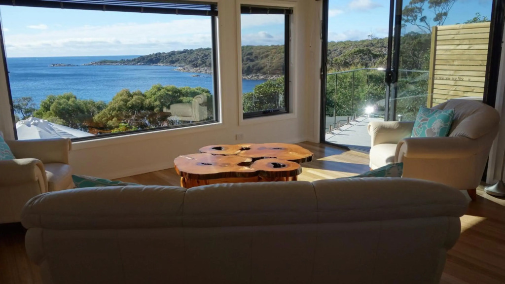 THE LOFT @ Bay of Fires Seascape
