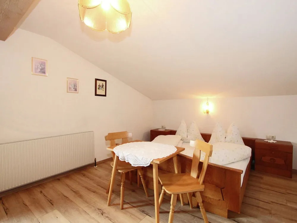 Quaint Apartment in Finkenberg near Ski Lift