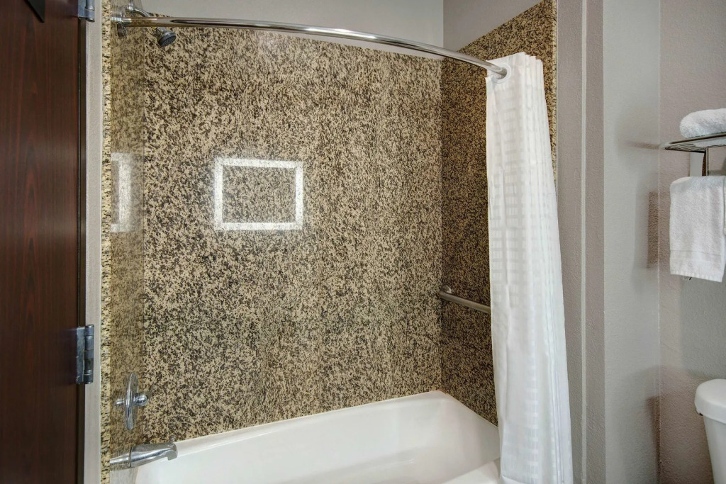 Motel 6 Fort Worth, TX – I-35 & I-20