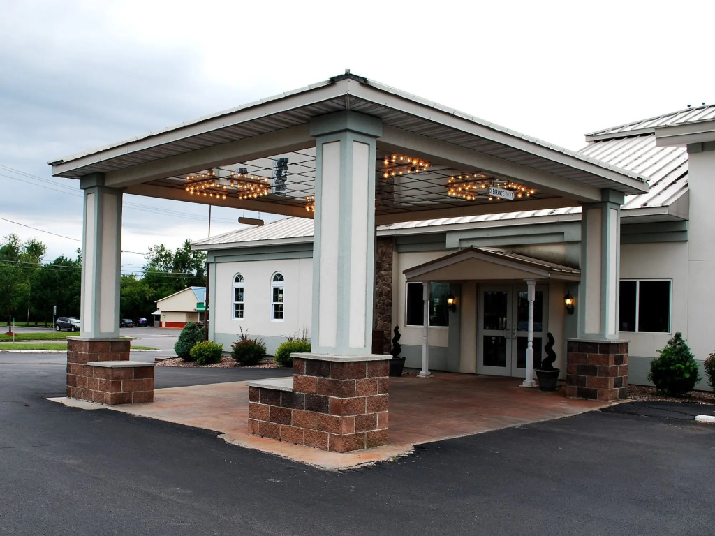 Travel Inn - Watertown NY