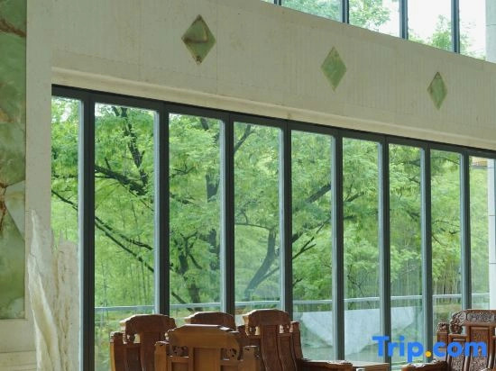 Yishan Banshui Hotel