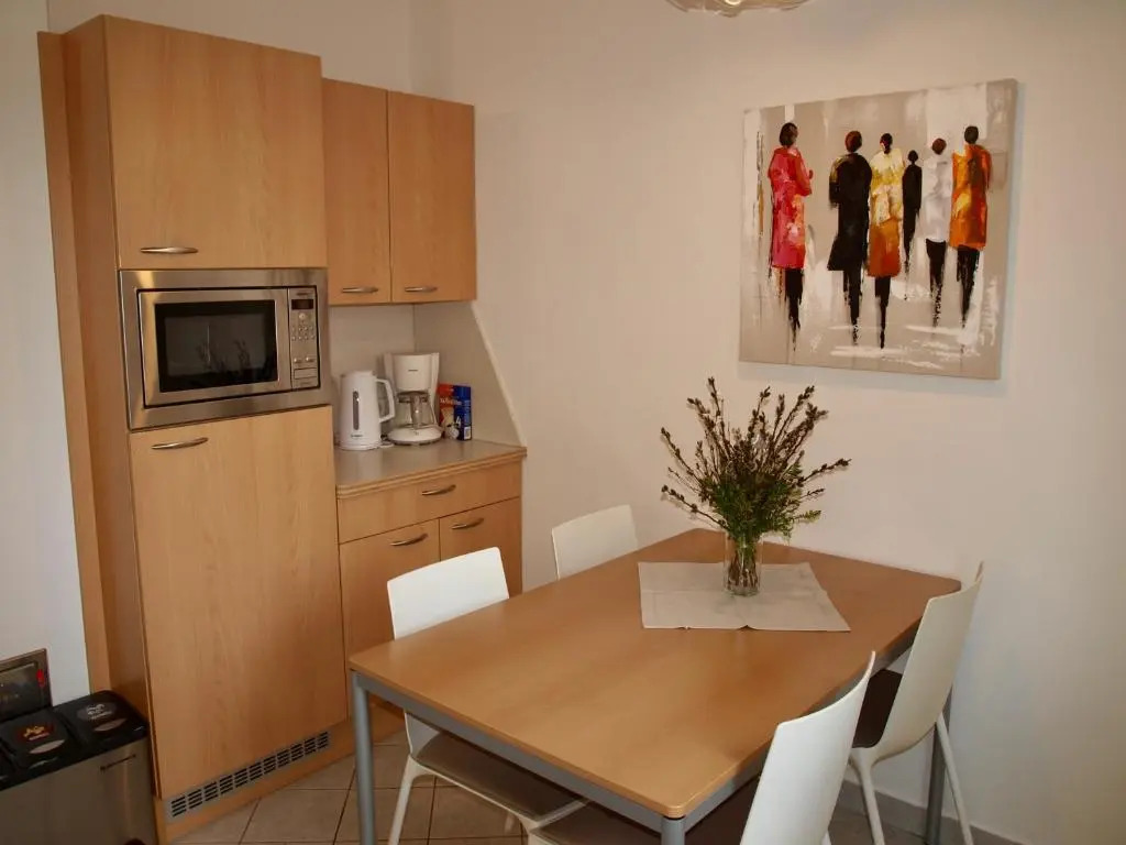Charmantes Apartment mit Terrasse zum Garten nahe Wien