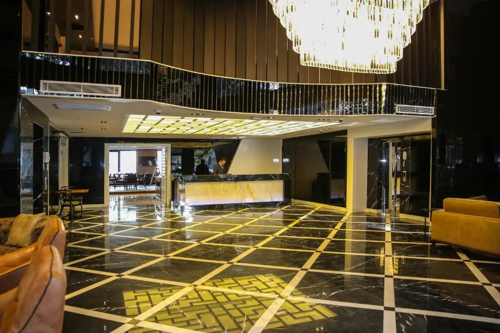 New Gate Hotel