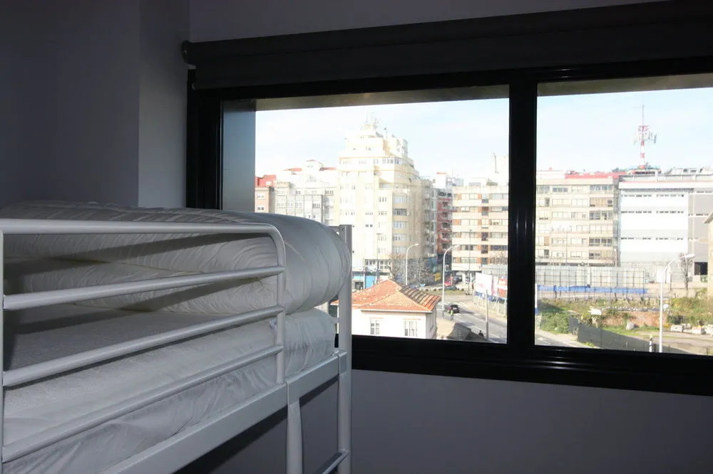 Vigo Beds & Rooms