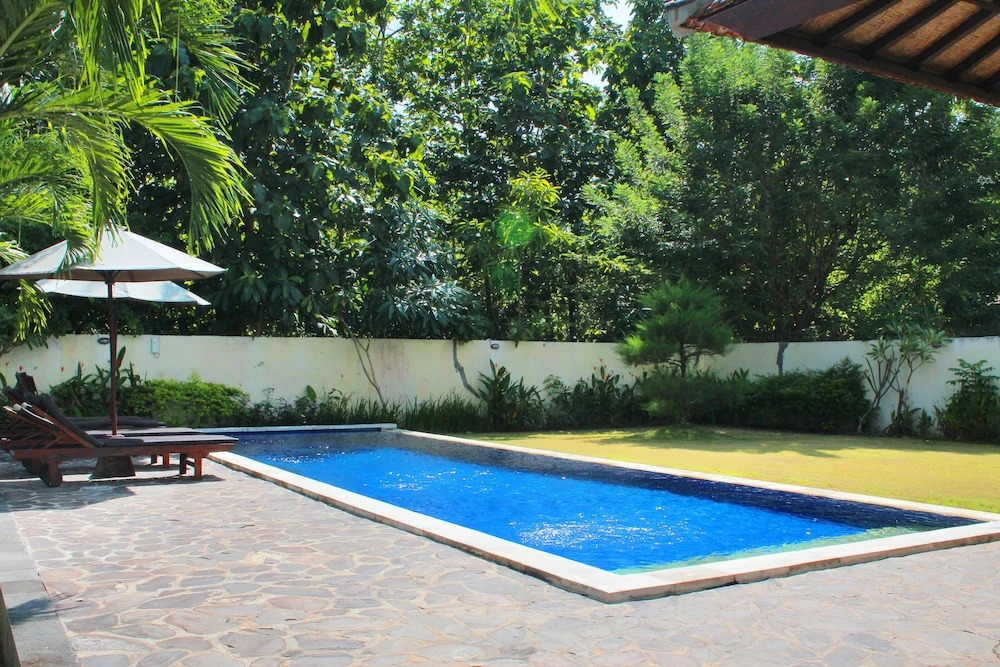 巴厘岛艾里金巴兰武吉海雅岗普特里6号酒店(Airy Jimbaran Bukit Hijau Gang Putri 6 Bali)