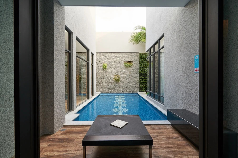 The Castle Ballet Taichung A Boutique Hotel