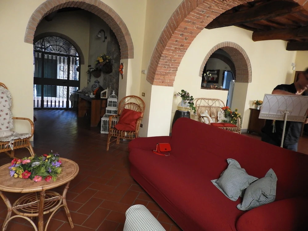 Secluded Holiday Home in Barberino del Mugello with Garden