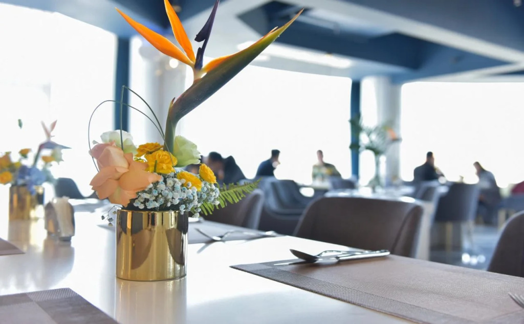 Zenith International Hotel