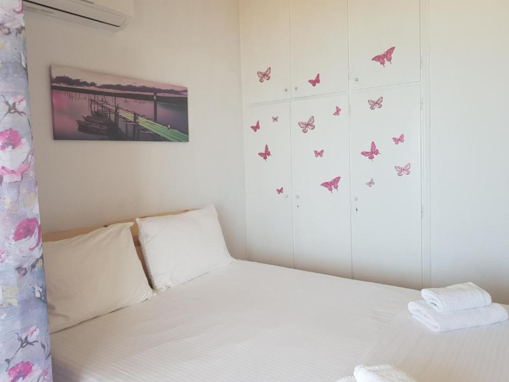 Glyfada Apartments