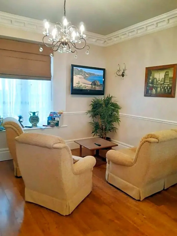 Hildebrand Guest House