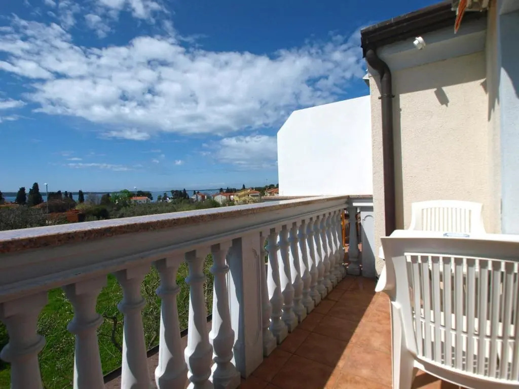 Apartments Anto 1598