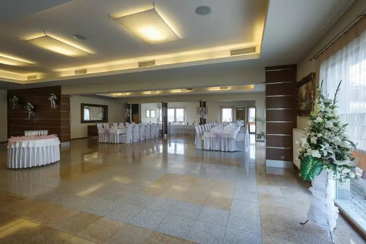 Biały Dom Henlex Hotel Restauracja