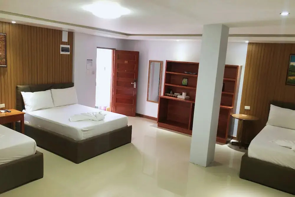 Orient De Galera Beach Resort