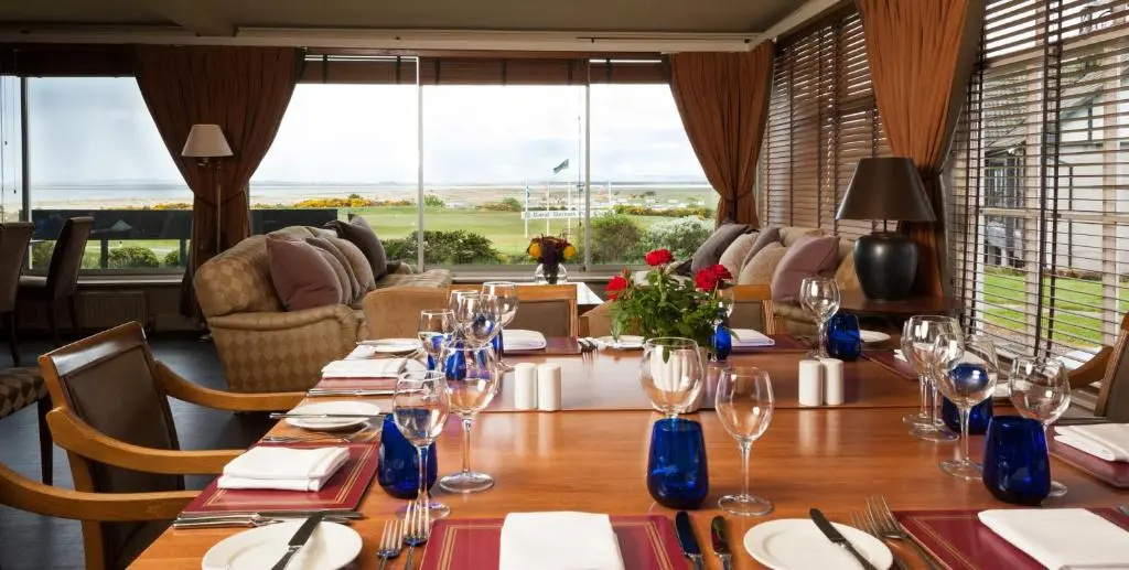 Royal Golf Apartments