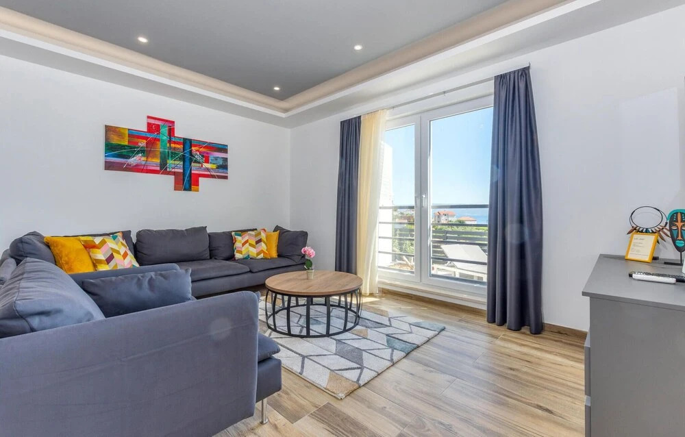 Awesome Apartment in Podstrana With Outdoor Swimming Pool, Wifi and 3 Bedrooms