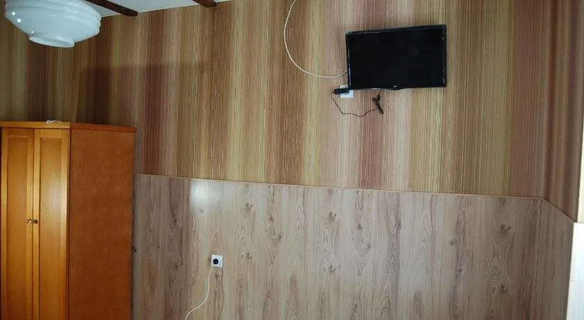 Stivan Iskar Hotel