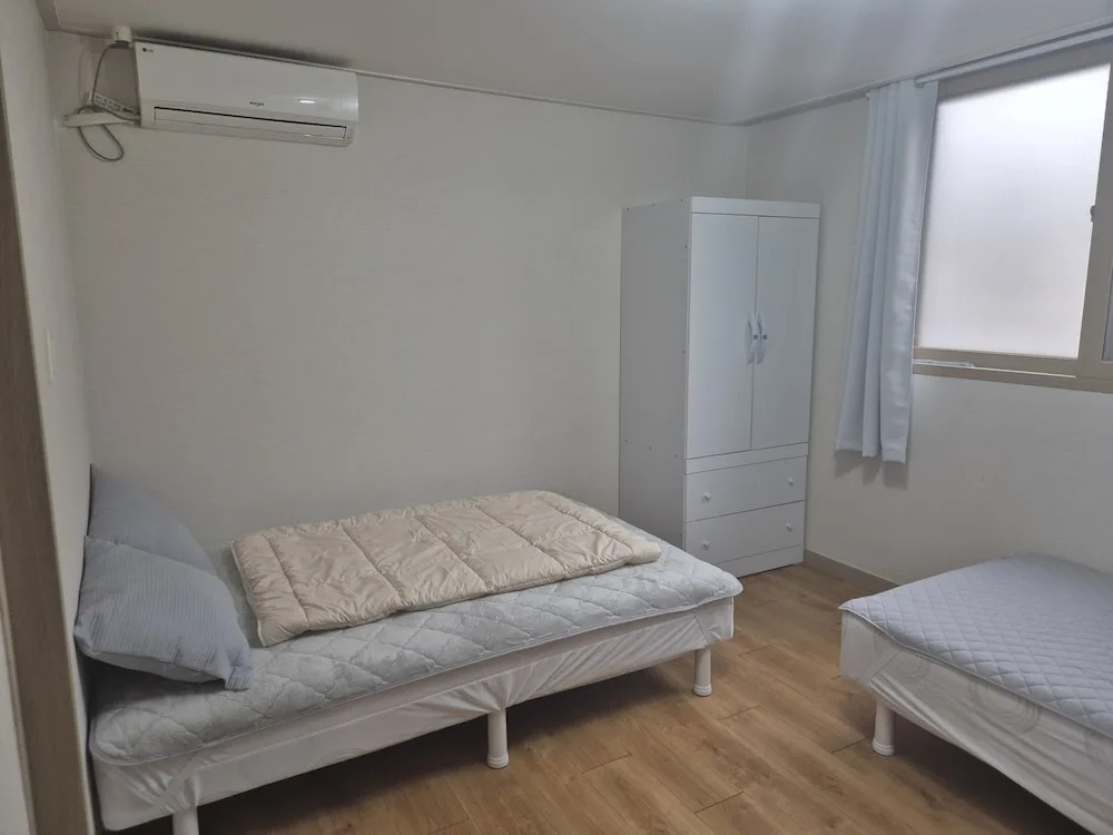 AirDragon Guest House