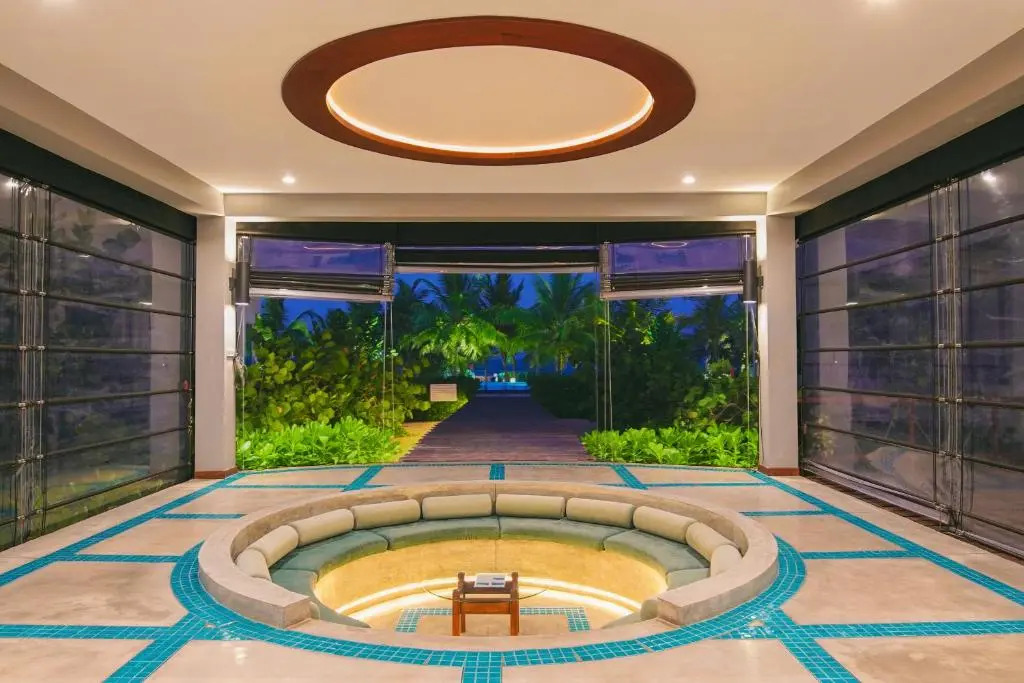 Oceanfront Condos Nilaveli by ICC