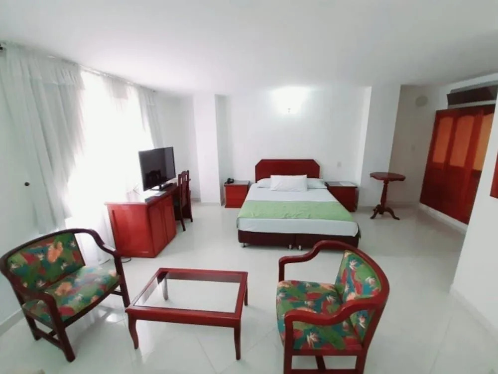 Hotel Santorini la 70
