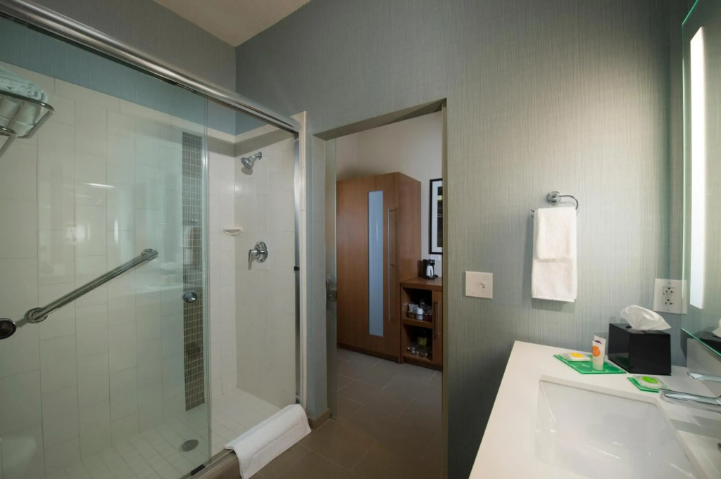 Hyatt Place Savannah Airport