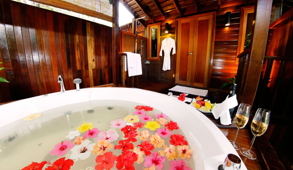 Bunga Raya Island Resort & Spa