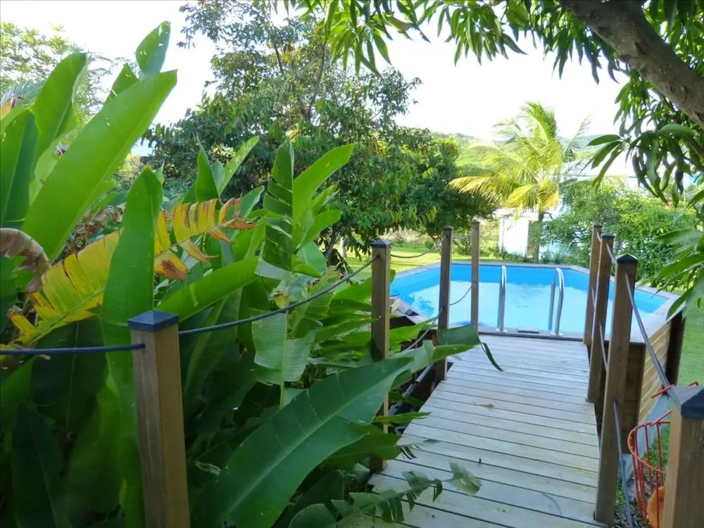 Apartment with One Bedroom in Sainte-Anne, with Shared Pool, Enclosed Garden And Wifi - 4 Km From the Beach