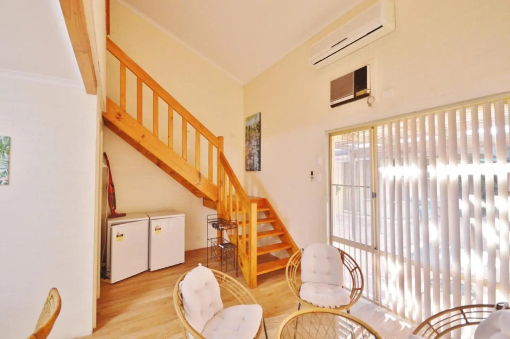 Palm Garden Apartment - Kalbarri WA