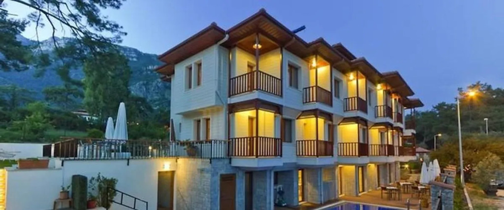 SUMMER OTEL
