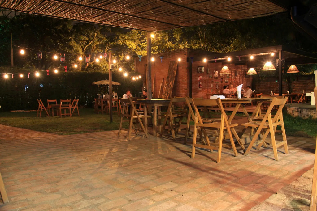 Pura Vida YerbaBuena Suite & Host